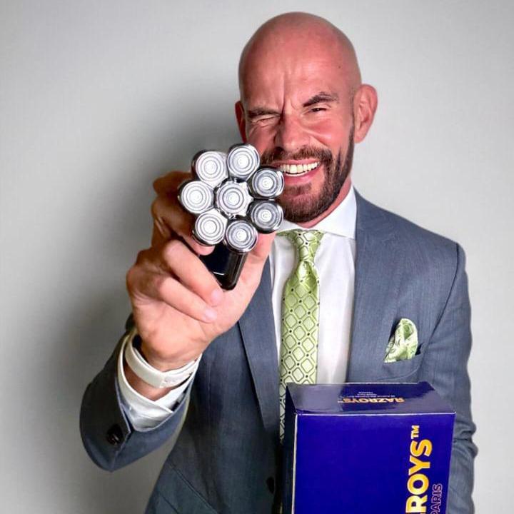 tondeuse et rasoir crane barbe corps